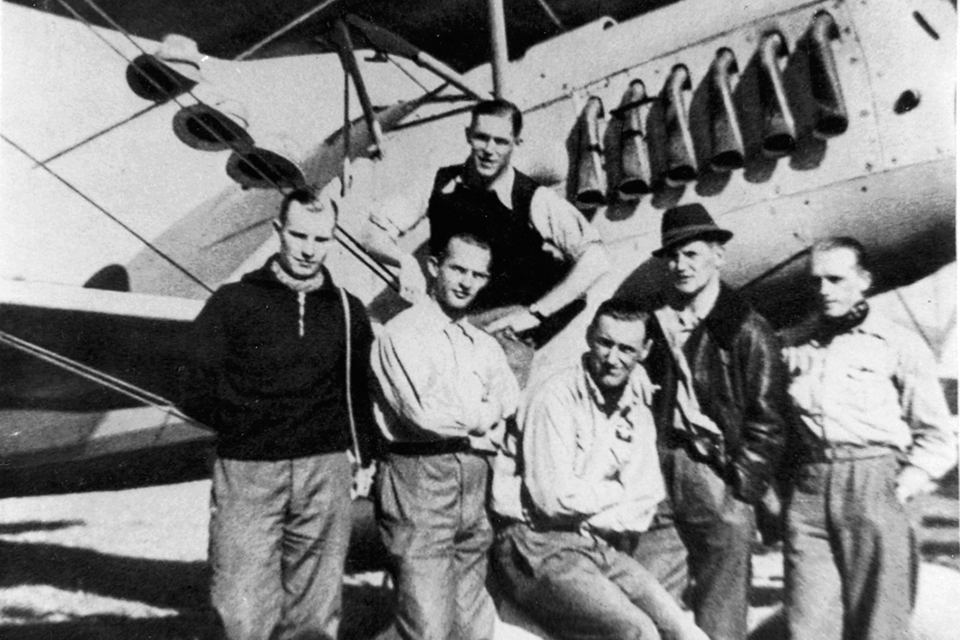 From left, early Condor Legion volunteers Alfons Klein, Ekkehard Hefter, Johannes Trautloft, Herwig Knüppel, Krafft Eberhardt and Ottheinrich Freiherr von Houwald relax before an He-51. (A.E. “Ed” Ferko collection)