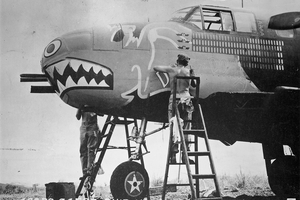 Tatelman initially flew a B-25C dubbed "Dirty Dora" on “biscuit-bombing” airdrops over New Guinea, but his plane and others gained a new lease on life after Paul “Pappy” Gunn came up with modi­fications to give them more firepower. (International Research Publishing Inc., via Jack Fellows, ASAA)
