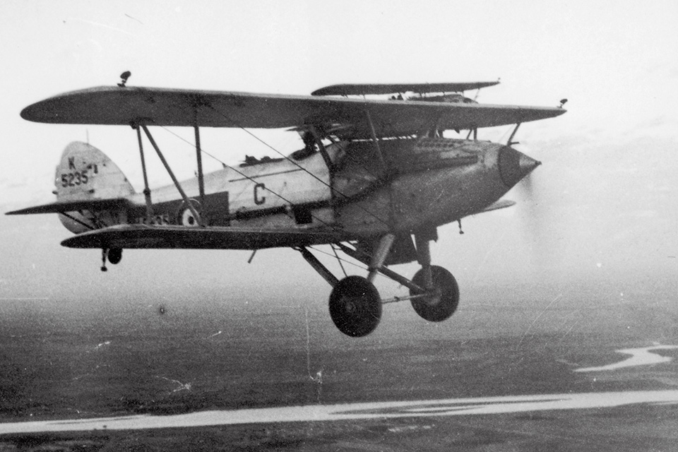 Two Hawker Audax Mk.Is of No. 4 Service Flying Training School perform reconnaissance near the Euphrates River. (Imperial War Museum)
