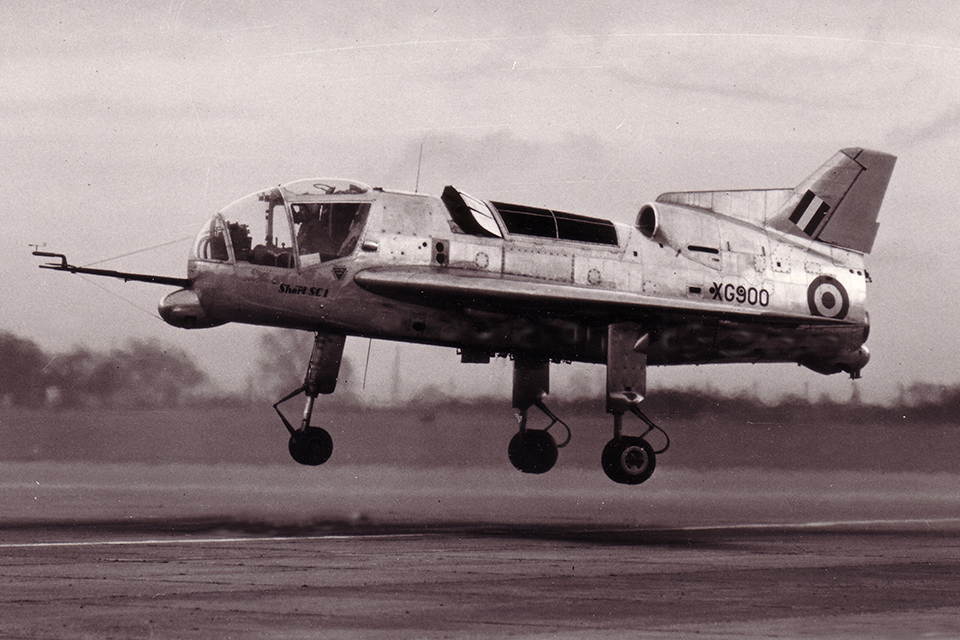 With a total of five engines the Short SC-1 was able to demonstrate the ability to hover, transition to forward flight, and back again to a vertical landing. (Short Aviation)