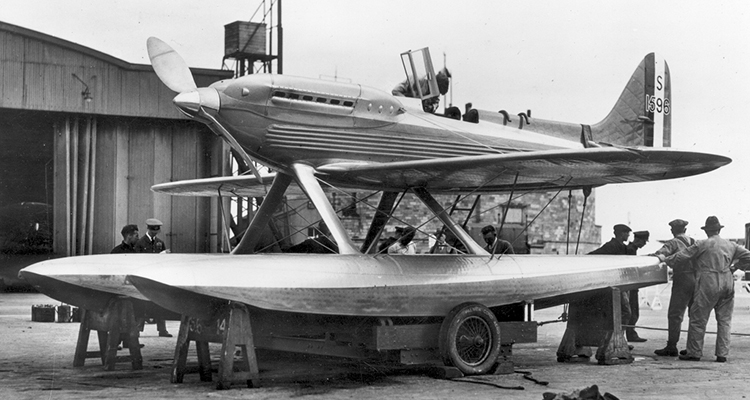 Further refinements led to an improved Supermarine S6b that kept the Schneider Trophy in England for good.