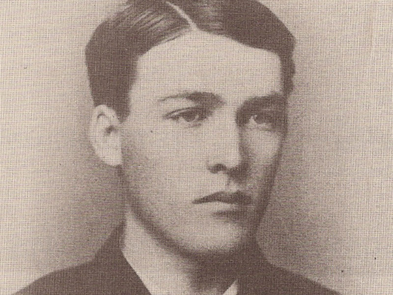 Warren Earp at age 25