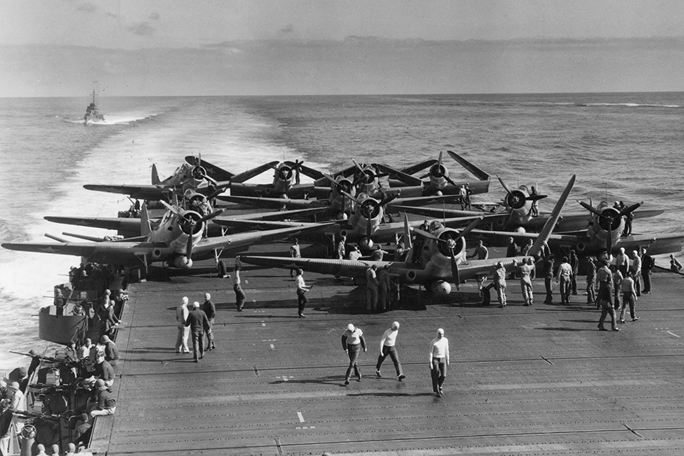 Torpedo bombers of the USS Enterprise’s VT-6 squadron prepare to take on the enemy at Midway on June 4, 1942. Only four of the unit’s aircraft returned from the strike. (National Archives)