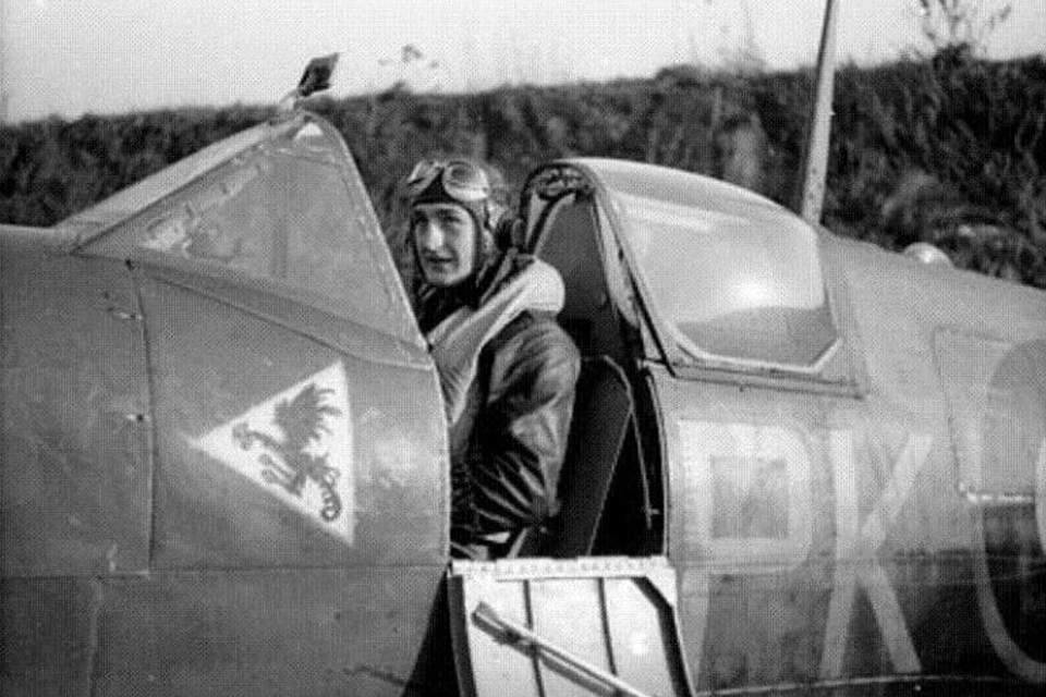 Captain Gabreski sits in the cockpit of his Supermarine Spitfire Mk. IX. "Gabby’s" Polish heritage helped him while flying Spitfires with RAF No. 315 Squadron's experienced Polish fliers. (National Archives)