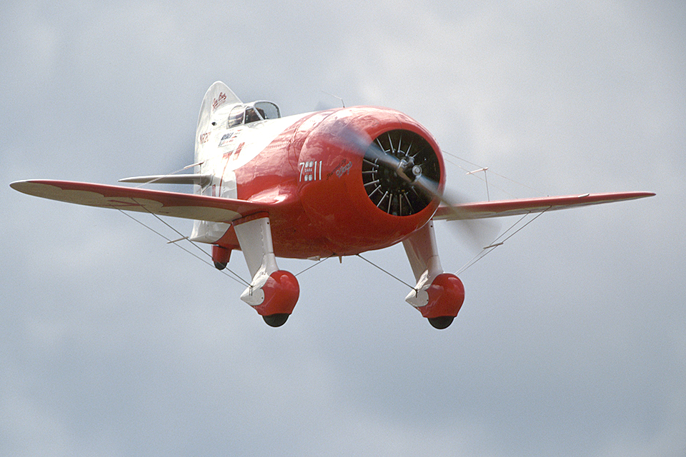 Delmar Benjamin pilots a replica of the Gee Bee R-2 at an airshow in the mid 1990s. (© George D. Lepp/Corbis)