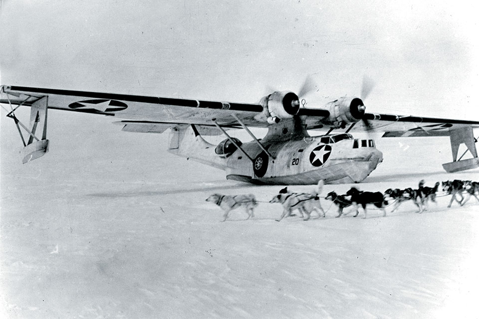 Bernt Balchen delivered this dogsled team via PBY-5A to a camp near the B-17 crash site to retrieve the last three crewmen. (National Archives)