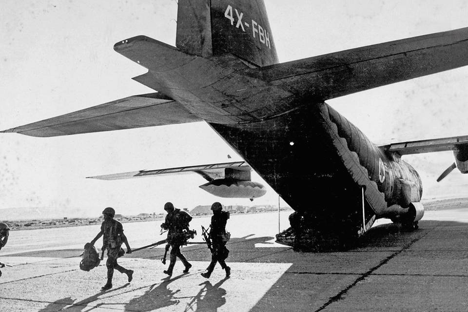 An Israeli C-130E unloads at captured Fayid airfield in Egypt during the 1973 Yom Kippur War. (Israeli Air Force)