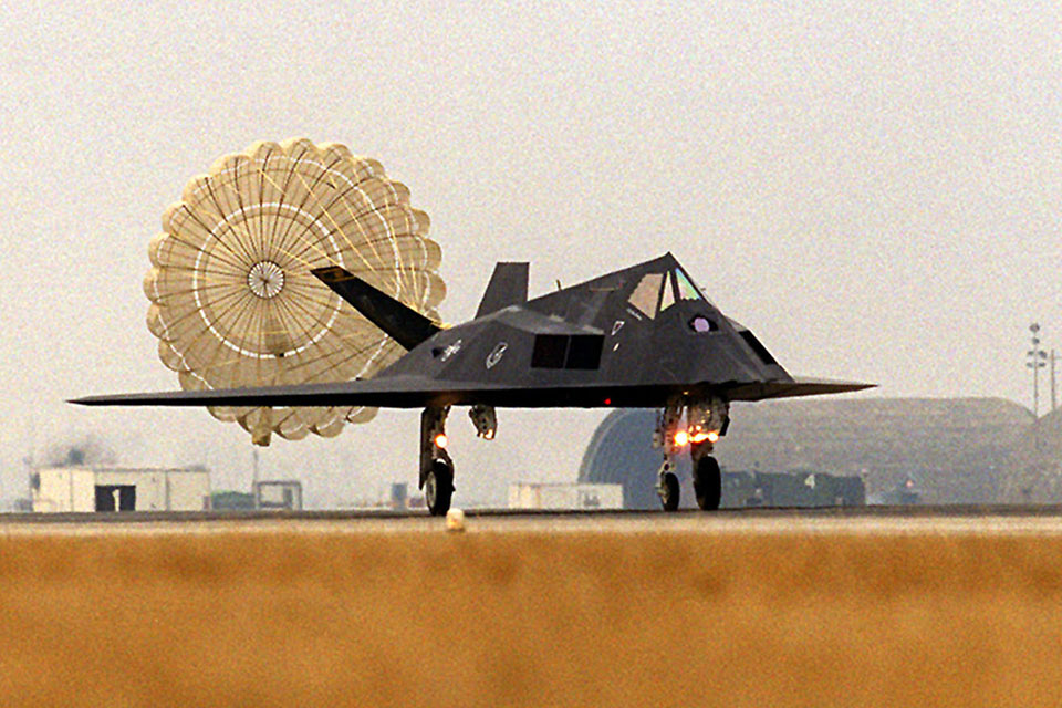 An F-117A arrives in Italy in 1999 to support operations over the former Republic of Yugoslavia and Kosovo. (U.S. Air Force)