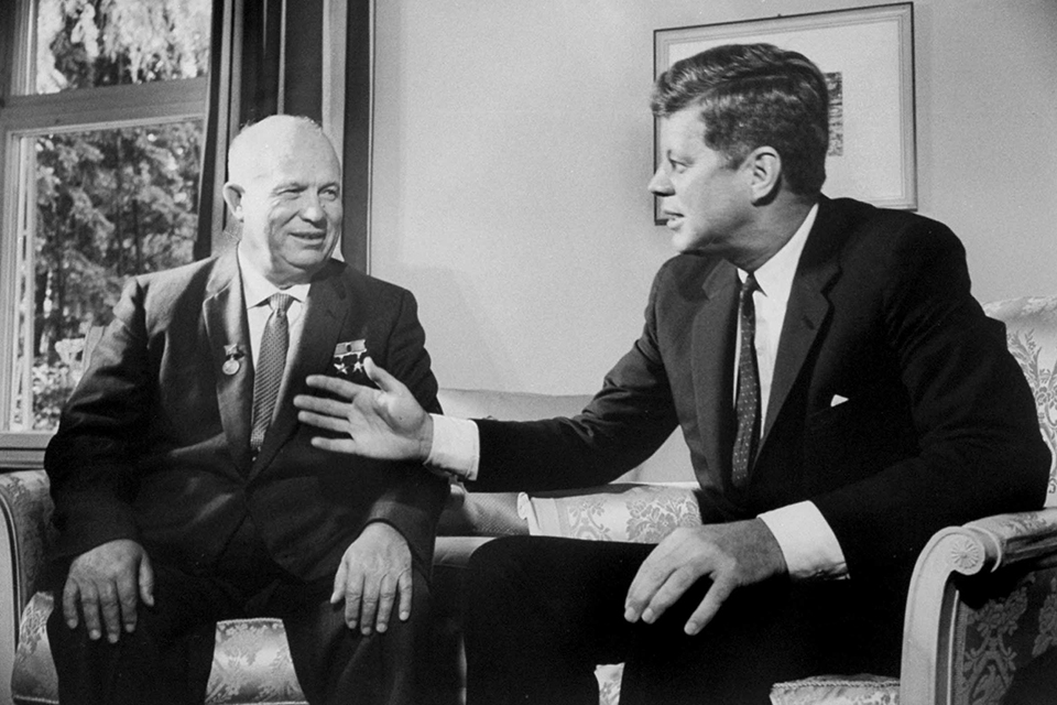 Kennedy and Kruschev in Vienna.