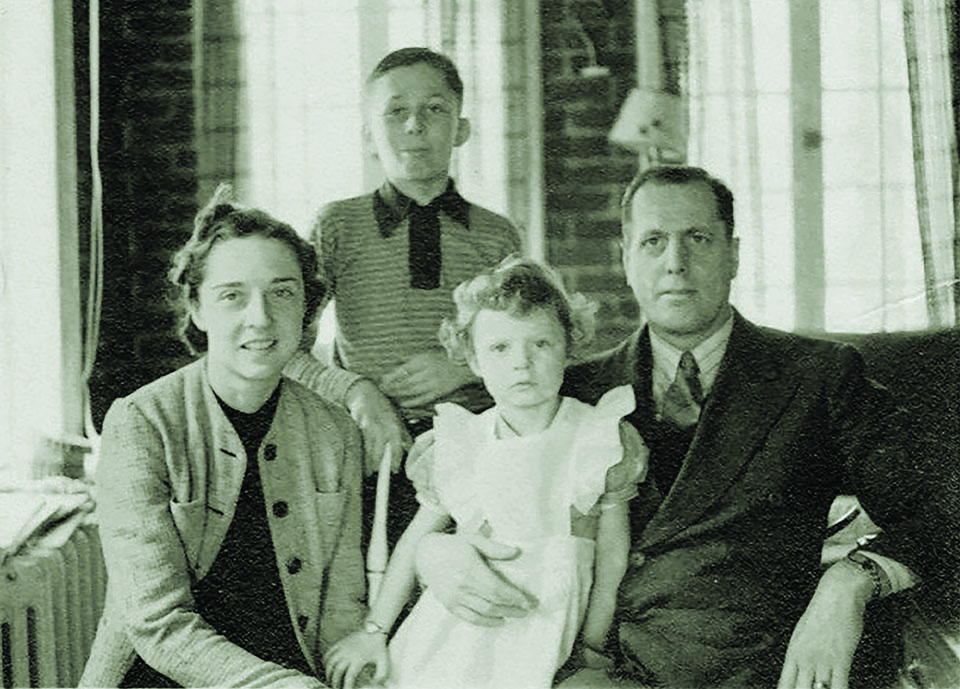 Cromwell with his wife Margaret and children Jack and Ann. In 1946 Jack accepted his father’s Medal of Honor and went on to a life in the navy. (Courtesy of Elizabeth Cromwell Woznicki)