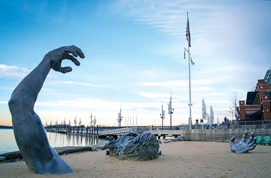 “The Awakening” is a 70-foot five-part statue by sculptor Seward Johnson. (Edward Do Photography/Alamy Stock Photo)