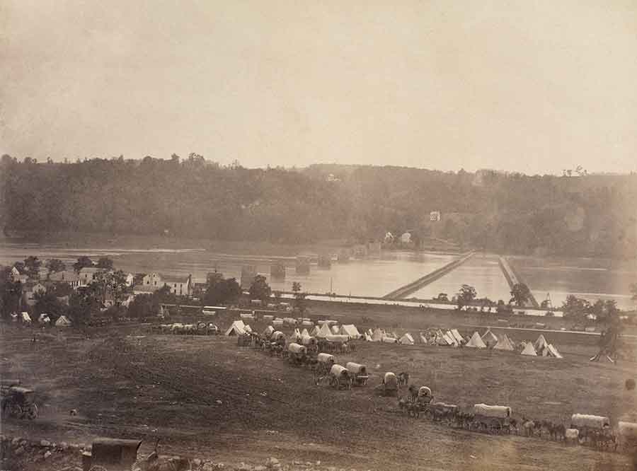 Crossing Point: Six weeks after the battle, McClellan’s forces crossed the Potomac River back to Virginia on pontoon bridges at Berlin, Md. (modern-day Brunswick). This Alexander Gardner photo shows the piers of a stone bridge the Confederates had destroyed back in 1861. (© Corbis/Corbis via Getty Images)