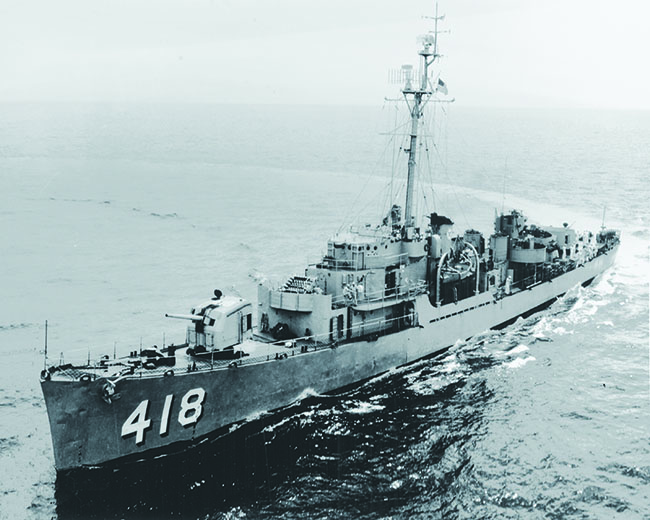 Destroyer escort USS "Tabby"Tabberer (National Archives)
