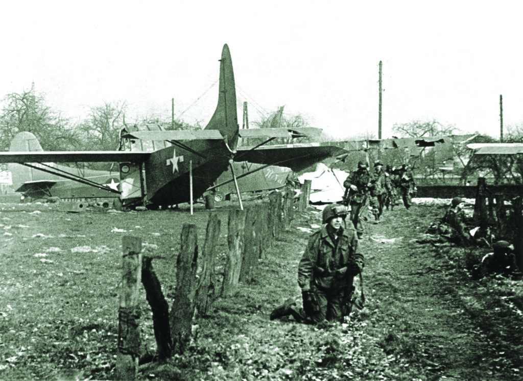 “Glider riders” of the 194th Glider Infantry Regiment prepare to move out. When March 24 came to an end they were still holding strong, but success wan’t assured. (National Archives)