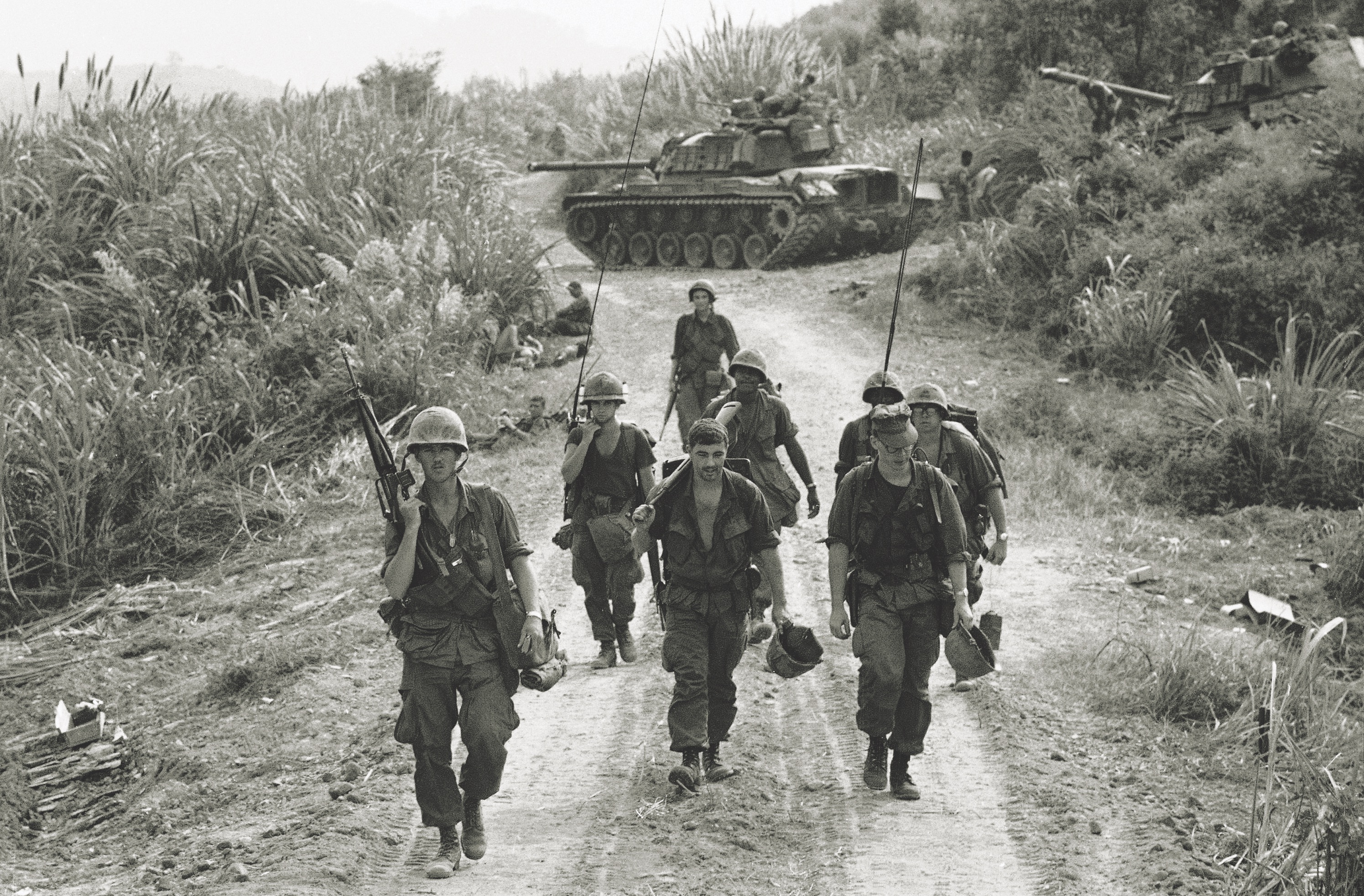 Marines advance on Highway 9 in April 1968 in an operation that ended the NVA siege at Khe Sanh. (AP Photo)