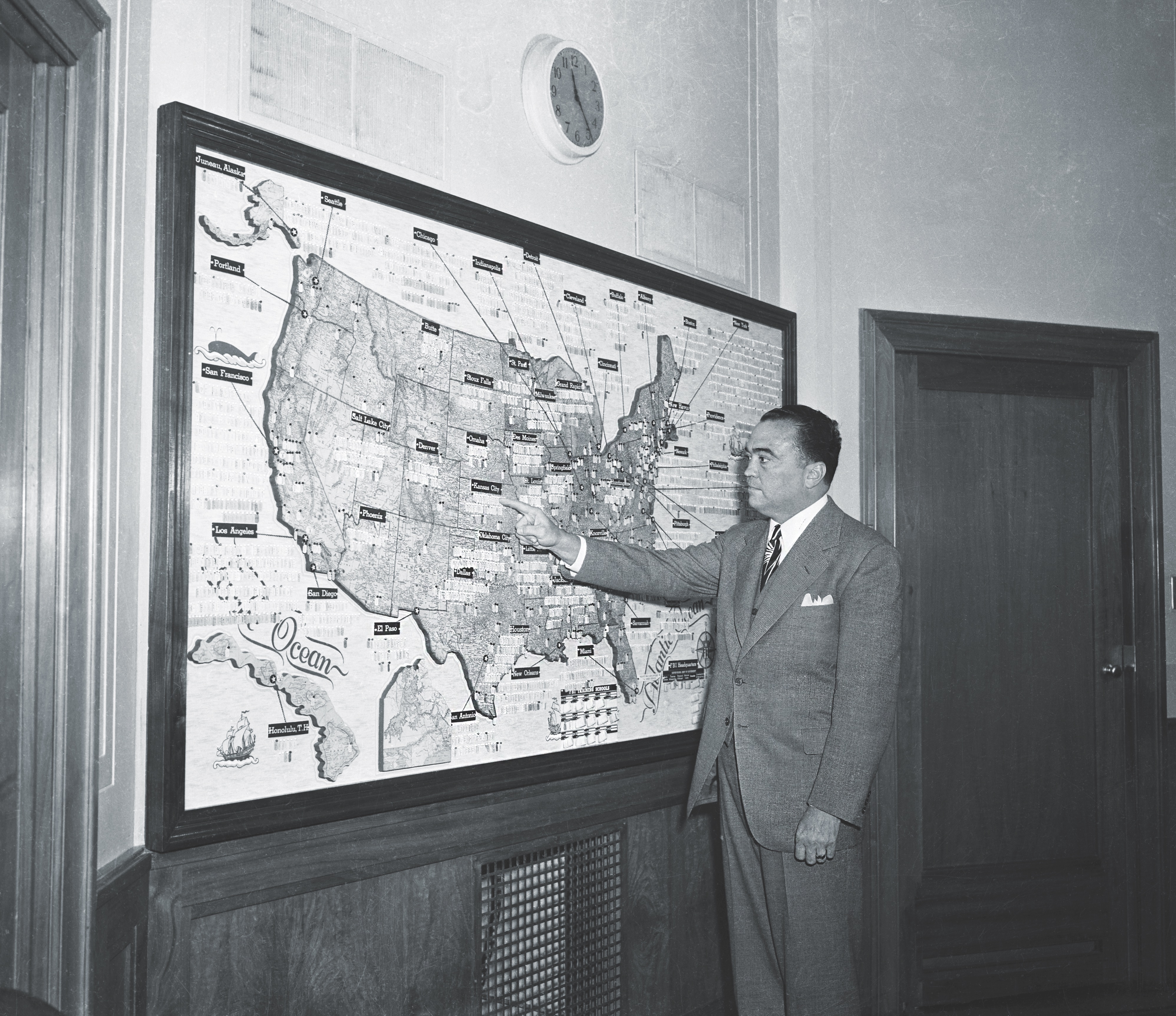 FBI director J. Edgar Hoover. (Bettmann, Bob Landry, Lloyd Arnold, Getty Images)
