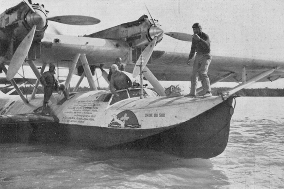 Mermoz and his crew disappeared in the Latécoère 300 flying boat "Croix du Sud." (History and Art Collection/Alamy)