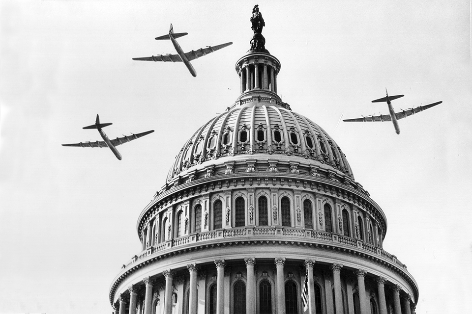A formation of B-36s overflies the U.S. Capitol in a salute to President Harry S. Truman during his inauguration on January 20, 1949. (National Archives)