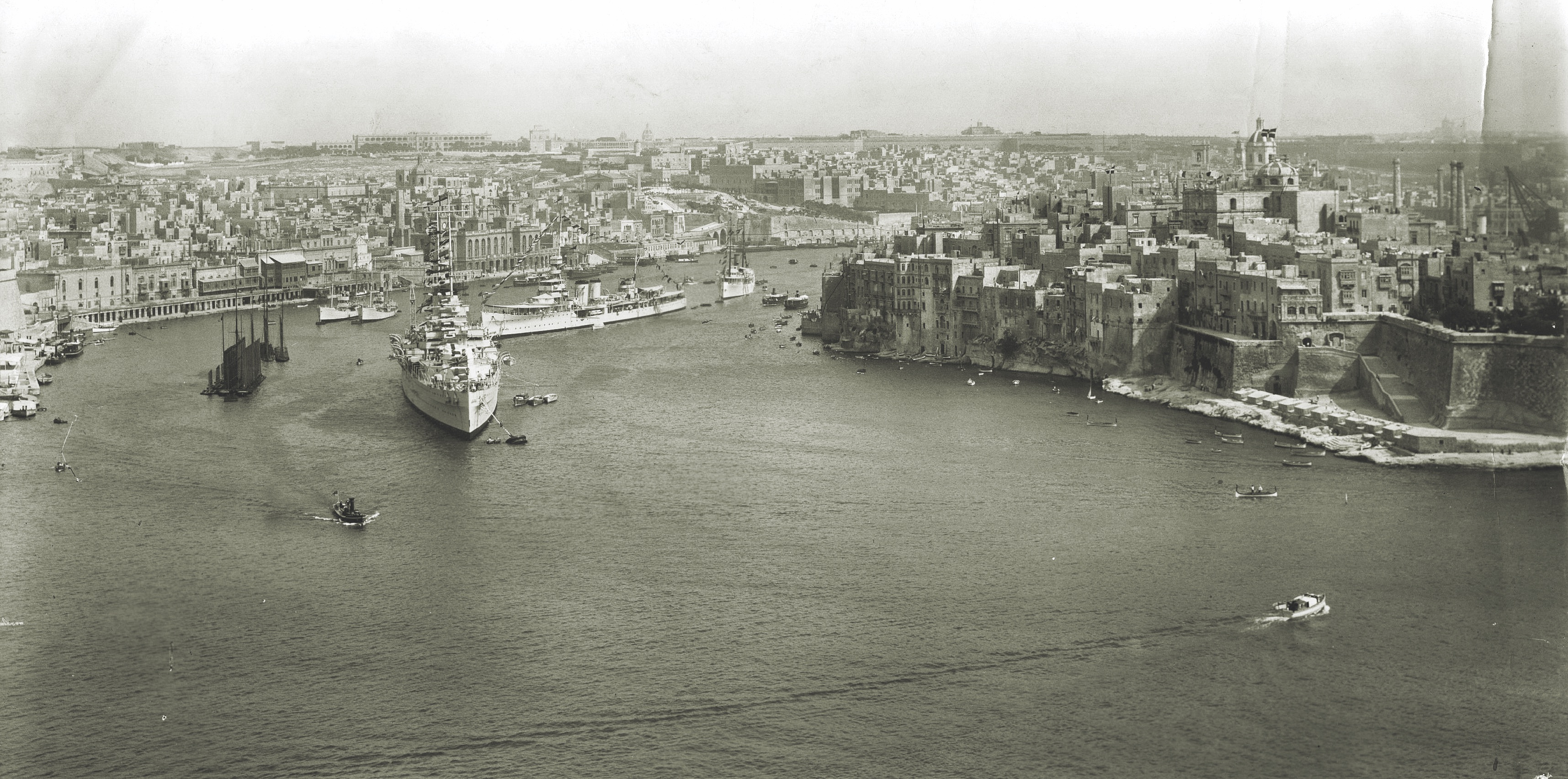 British warships crowd Valetta harbor in June 1941. (Picture Post/Getty Images)