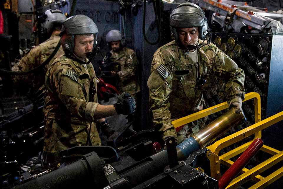 4th Special Operations Squadron crewmen operate an AC-130U’s 105mm gun. (U.S. Air Force)