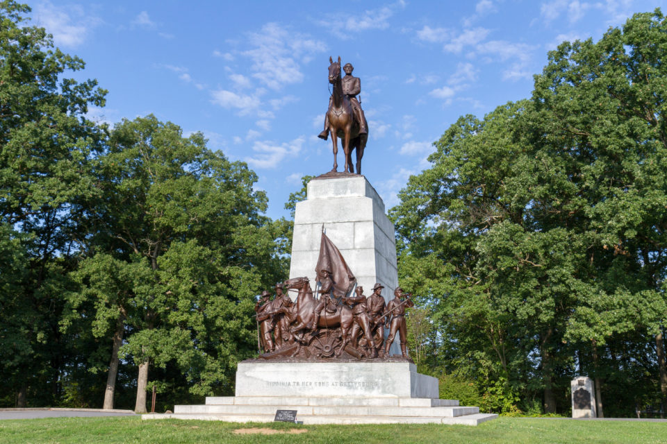 Should Confederate Monuments Stay Up or Come Down?