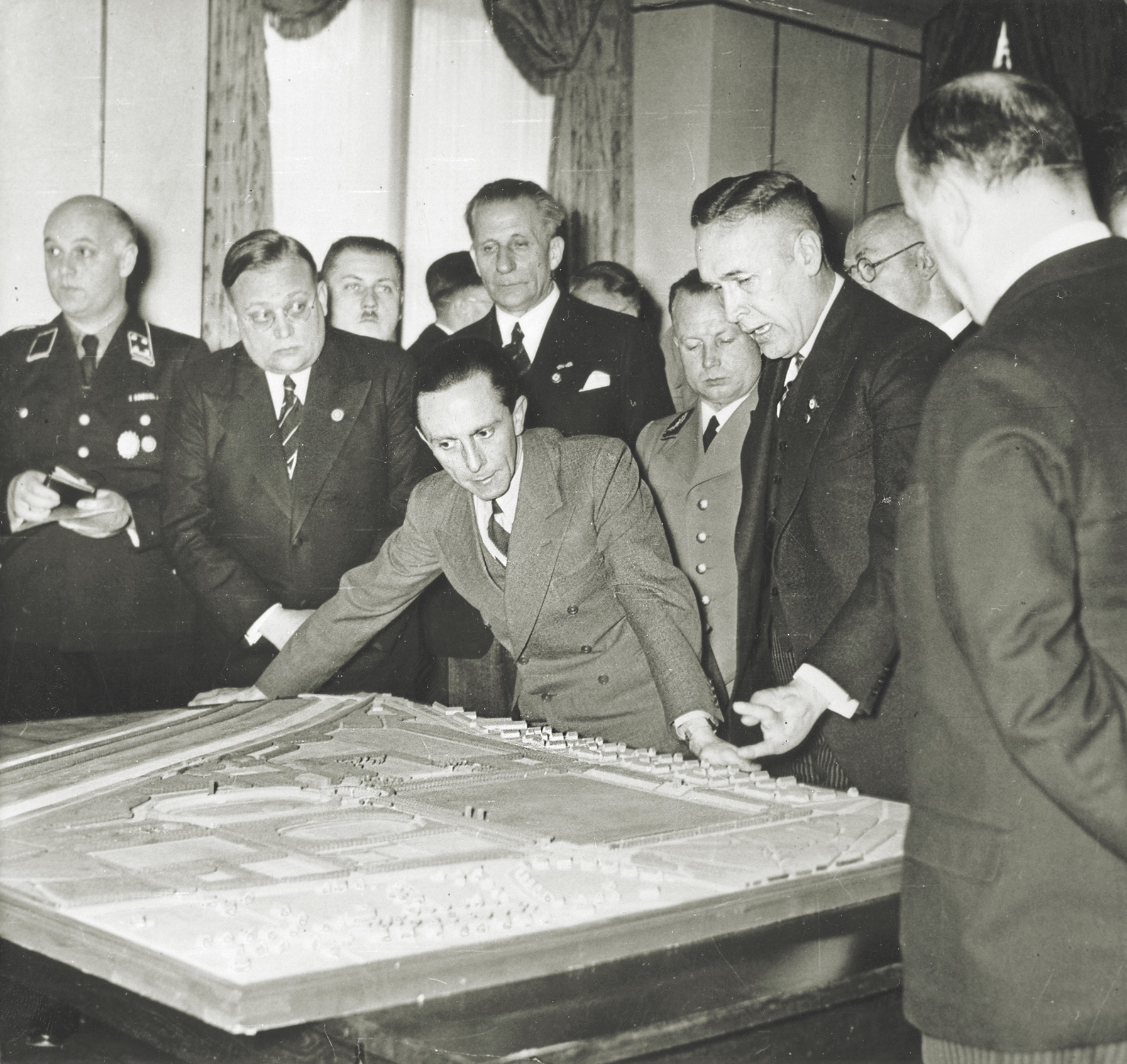Nazi propanganda minister Joseph Goebbels (right, with hands on table) bent the work of 16th-century French astronomer and mystic Michel de Nostradame, better known as Nostradamus, to his own ends. (Ullstein Bild/Getty Images)