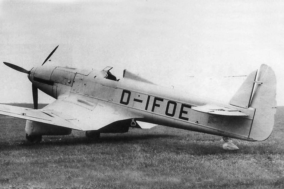 The Ha-137V-4, one of three prototypes powered by a 610-hp Junkers Jumo 210a engine, exhibited excellent performance but "the fix" had been in from the beginning, in favor of the Junkers Ju-87. (HistoryNet Archives)