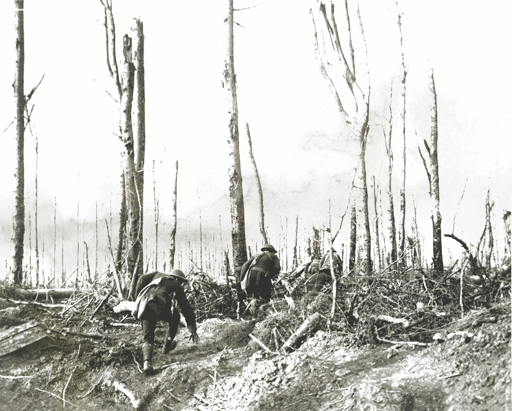U.S. Marines make their way through a cratered battlefield in the Meuse-Argonne Offensive. (U.S. Marine Corps History Division)