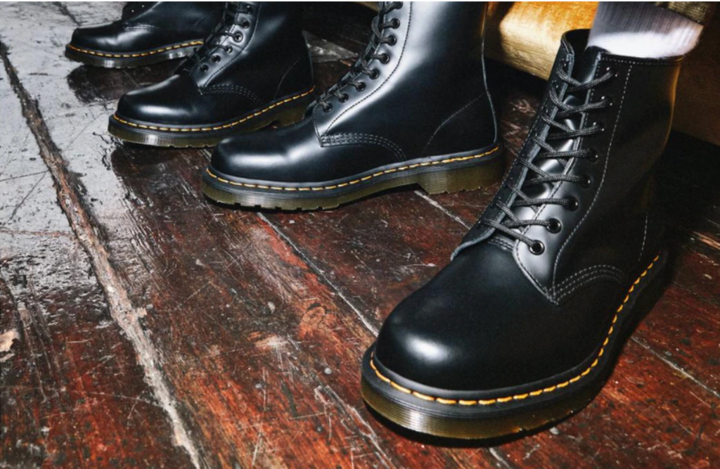 dr martens 1942