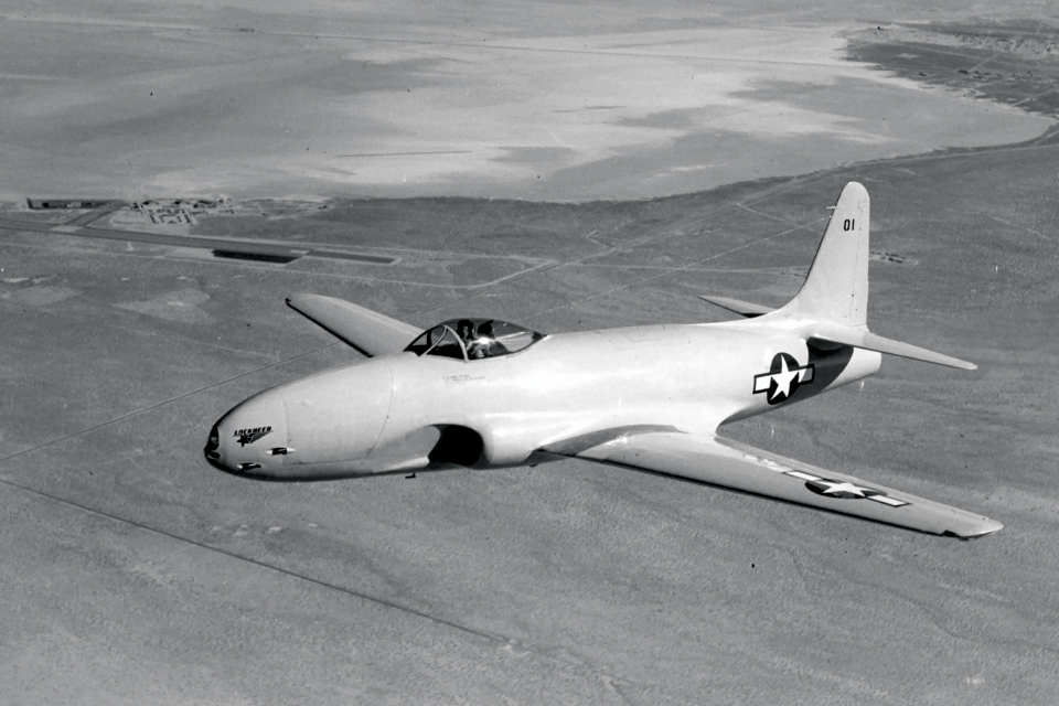 Lockheed test pilot Tony LeVier flies the second Shooting Star prototype, the XP-80A "Gray Ghost," near Muroc. (Lockheed Martin)