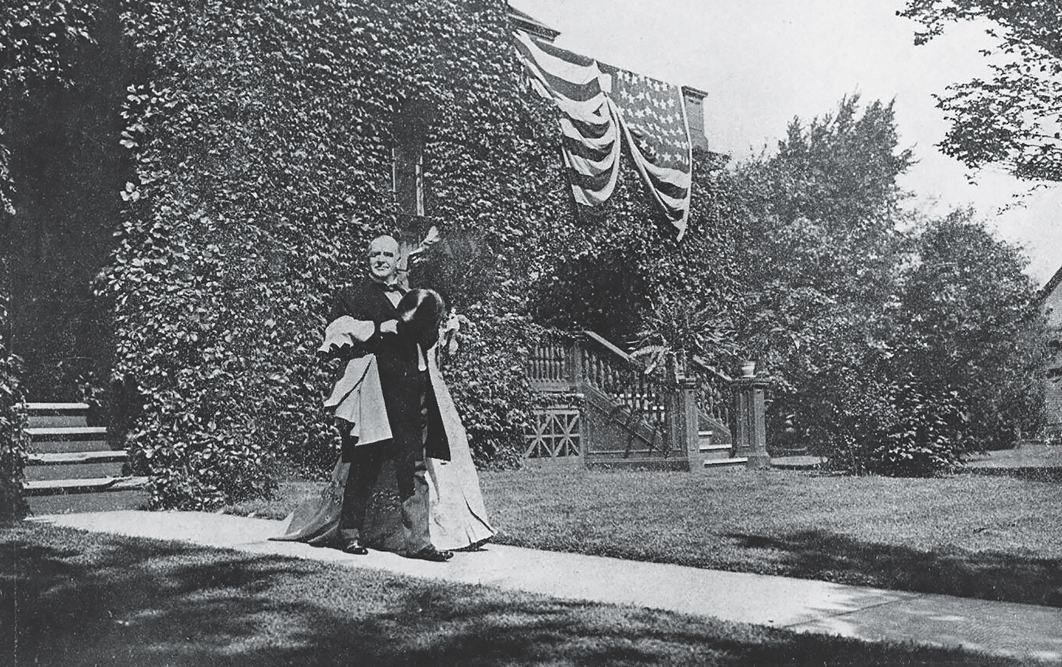 President and Mrs. McKinley emerge into the morning sunlight from the home of their Buffalo host, local power figure John Milburn. (Library of Congress)