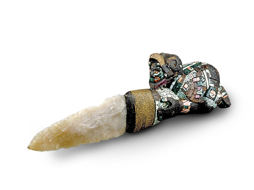 A 16th century Aztecan ceremonial knife with a chalcedony blade