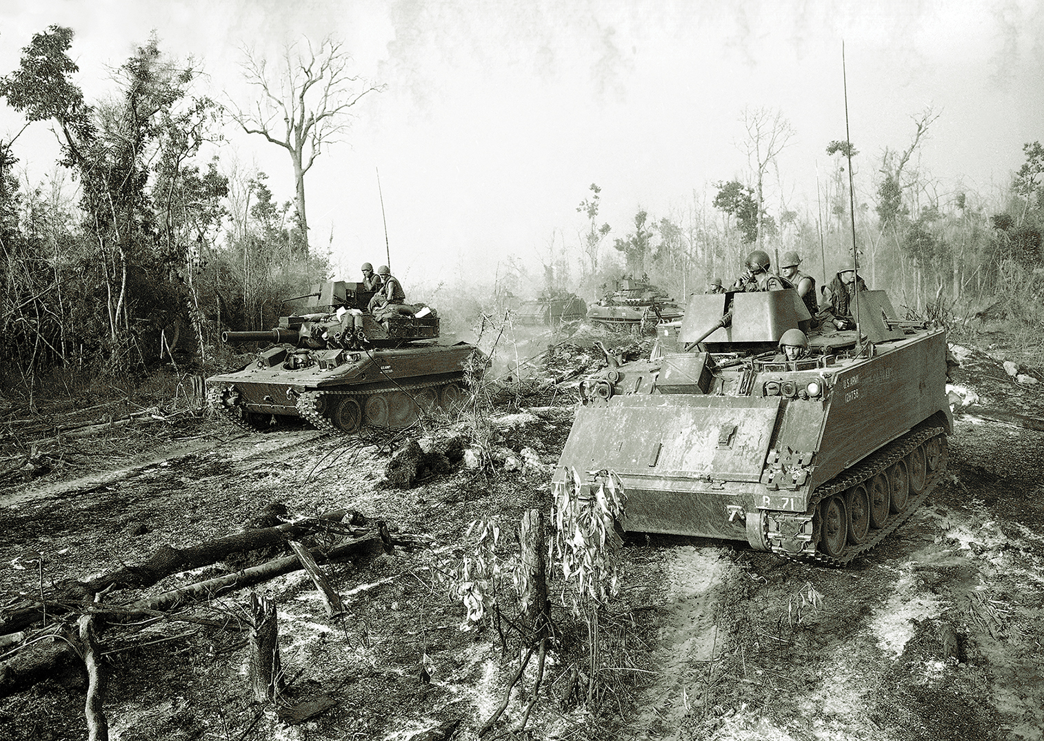 Vietnam War Armored Cavalry in Photos