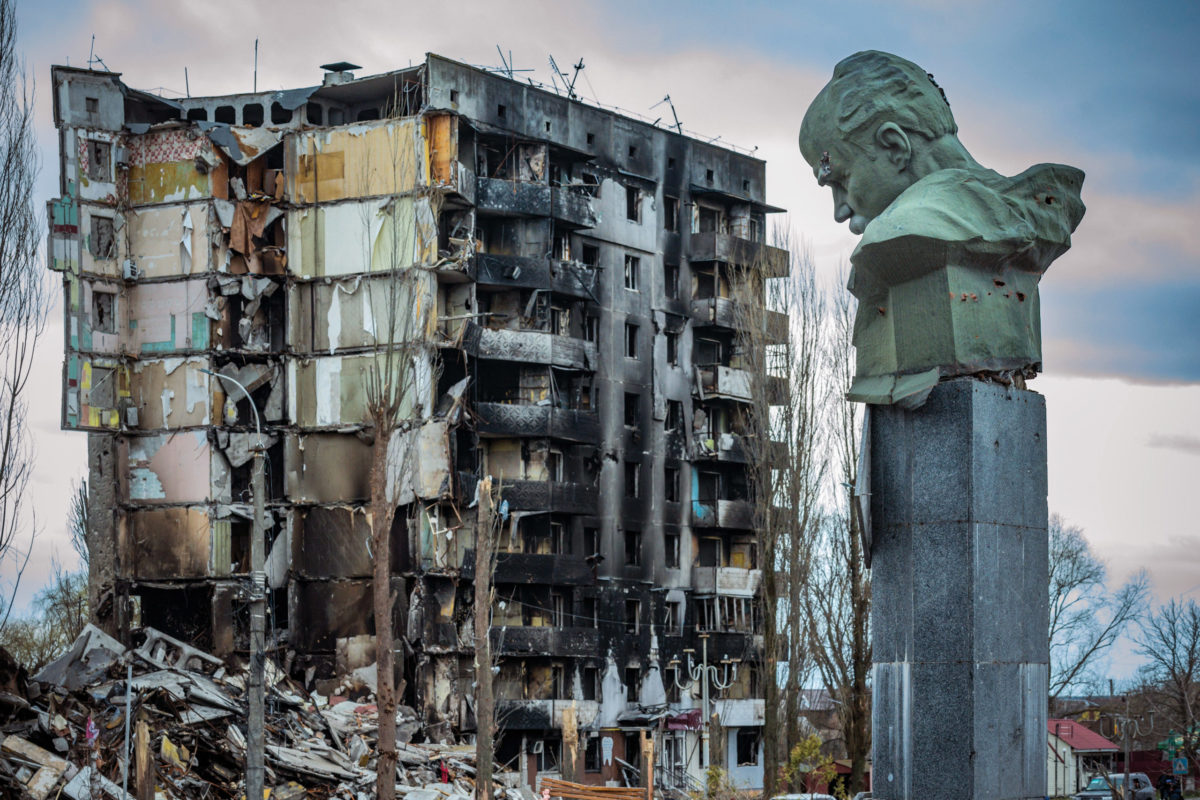 wartorn-ukraine-shevchenko-bust