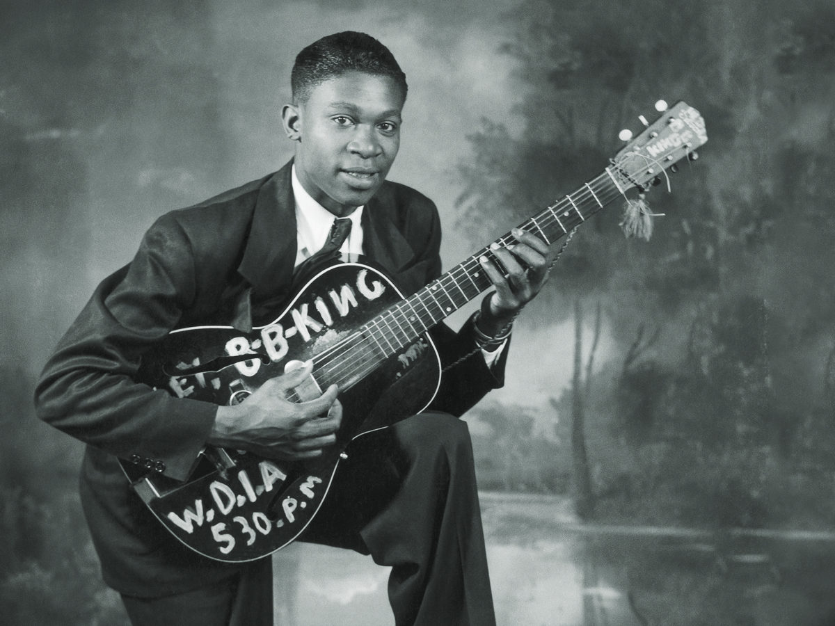 Photo of MEMPHIS - CIRCA 1948: Young blues singer B.B. King a local DJ at WDIA poses for a portrait circa 1948 in Memphis, Tennessee. (Photo by Michael Ochs Archives/Getty Images)