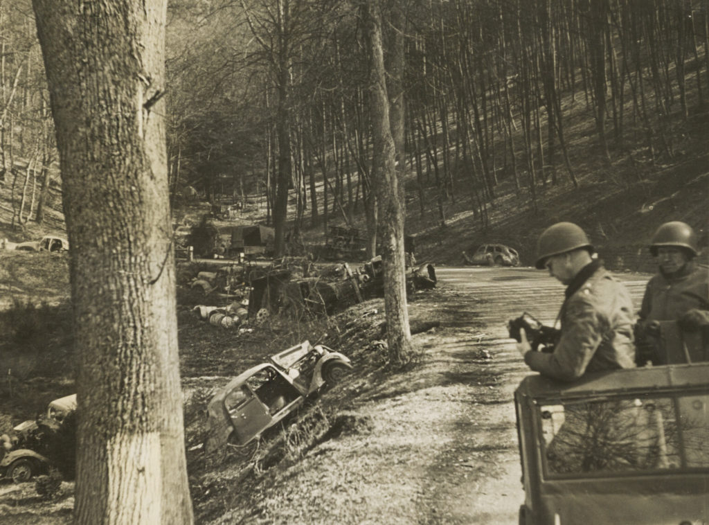 patton-road-carnage-1945-ww2