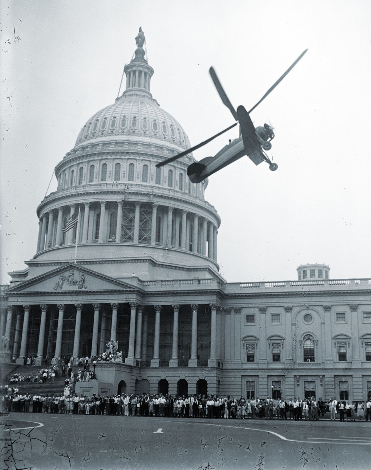 A plane at the capitol | HistoryNet