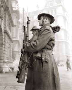 ww2-britain-lee-enfield-rifle-home-guard