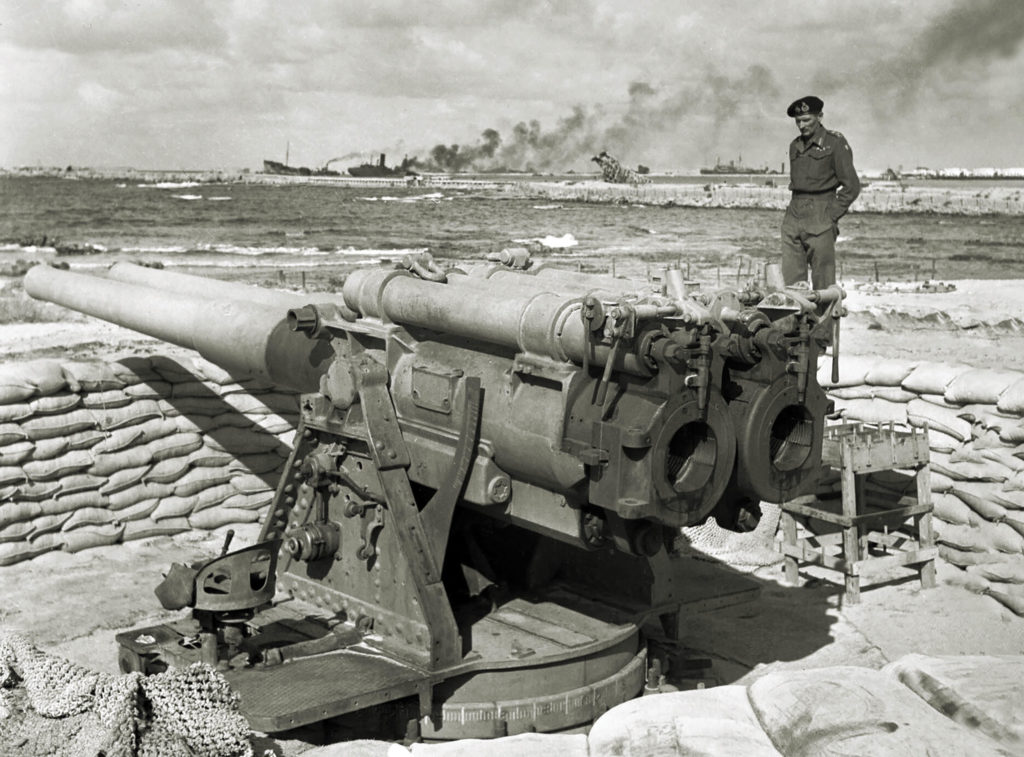 bernard-montgomery-artillery-north-africa