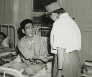 ww2-eleanor-roosevelt-hospital-visit