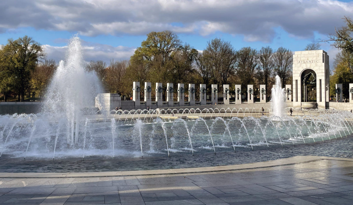 ww2-washington-dc-memorial-fountain