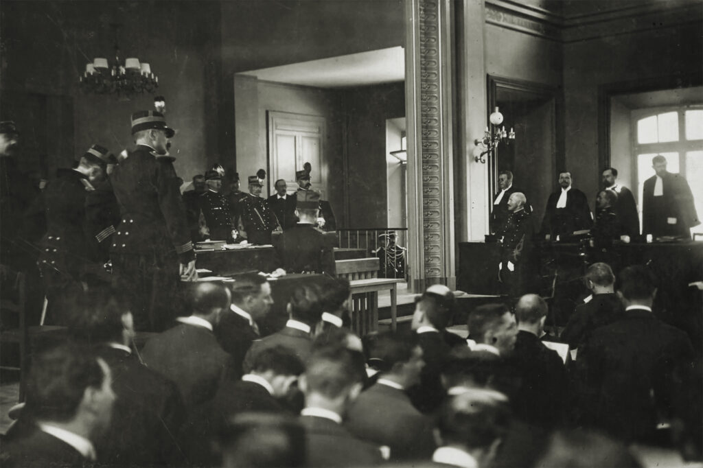 alfred-dreyfus-trial-courtroom
