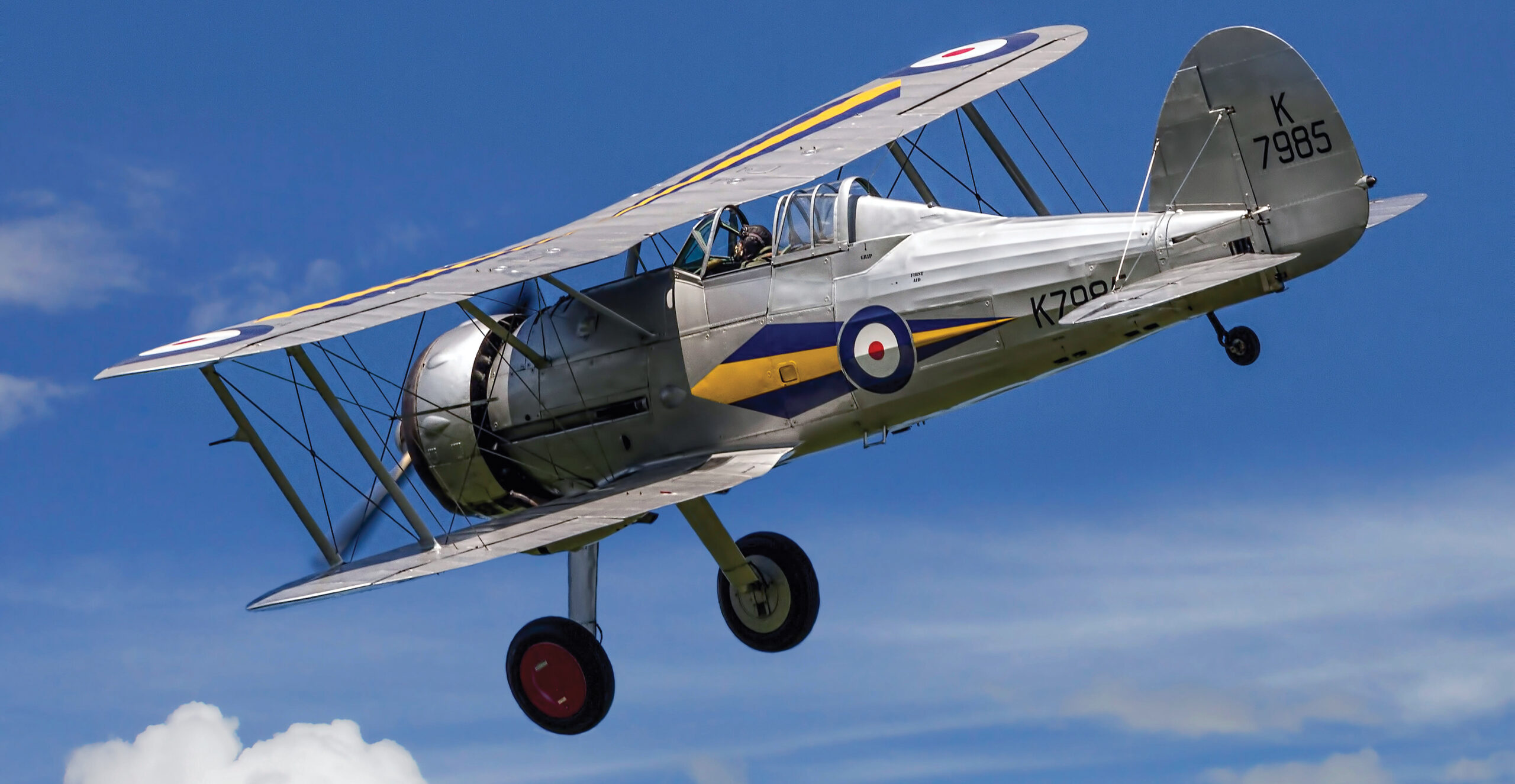 GLOSTER  GLADIATOR  ＰＣＫＰ09 The Gloster Gladiator Looked Outdated When WWII Started. It Was.