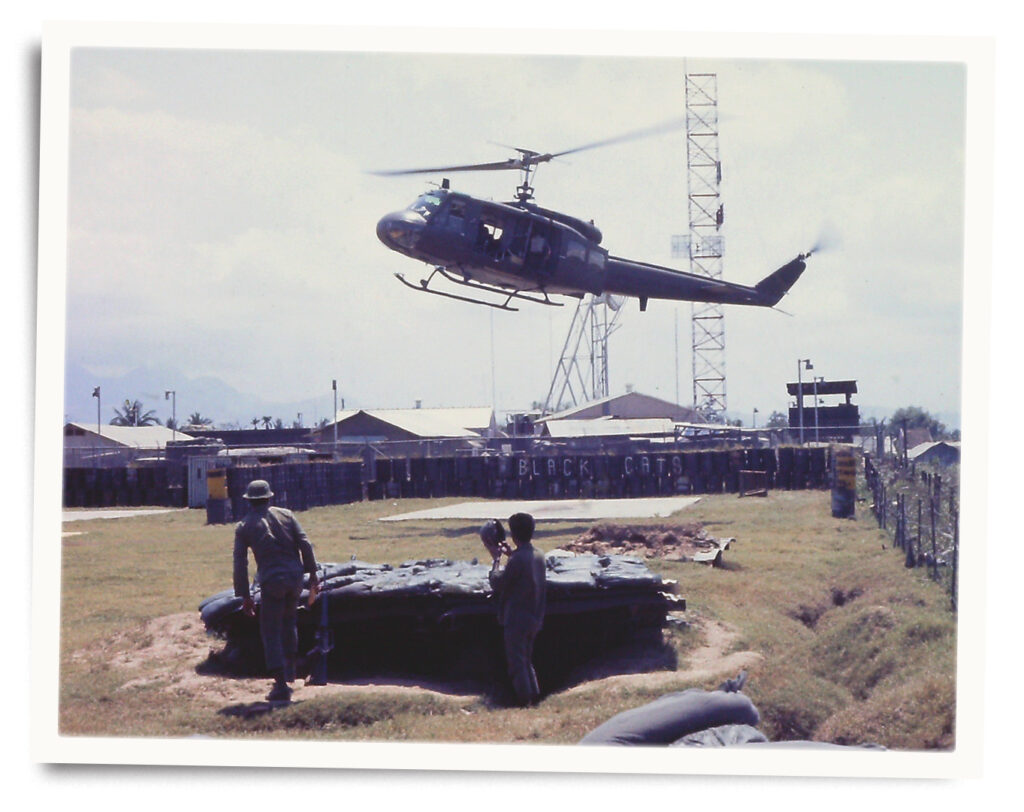 Photo of ARVN perimeter guards standing at the Hoi An signal site in May 1970.