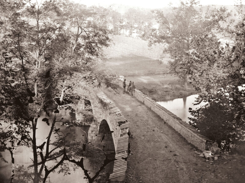 Soldiers on Burnside Bridge