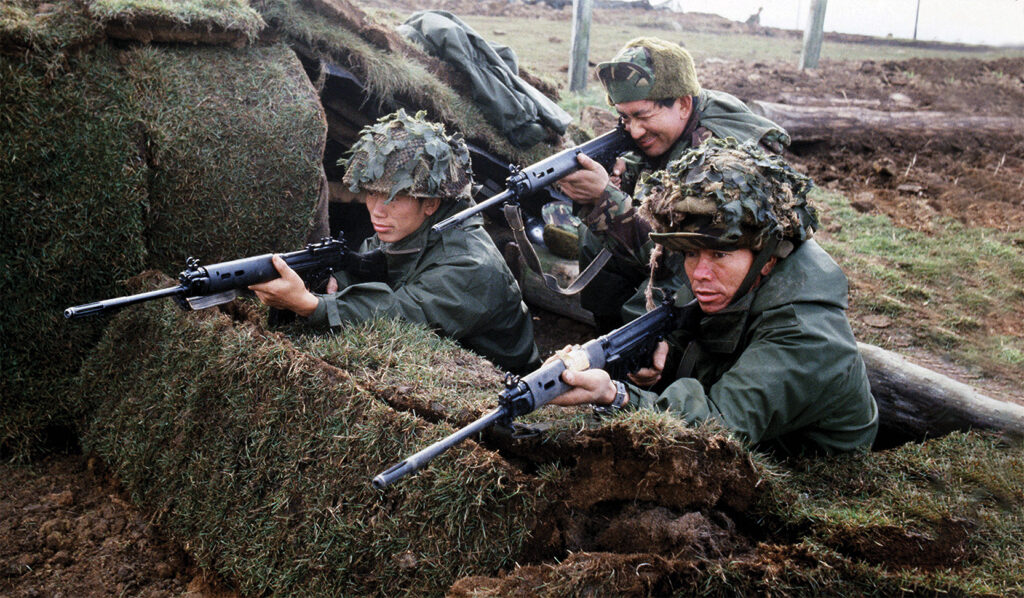 falklands-war-british-army-gurkhas-1982
