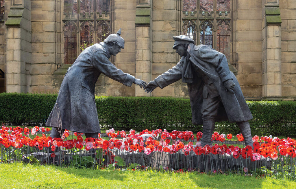 christmas-truce-world-war-one-all-together-now-monument