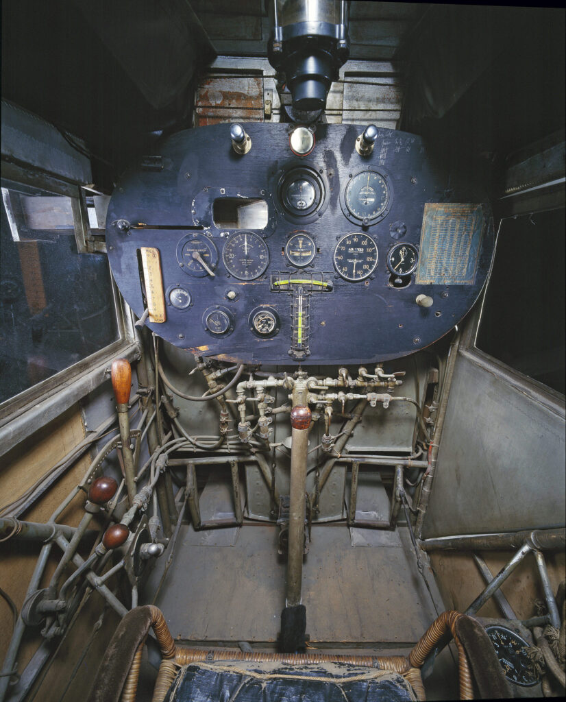 spirit-saint-louis-cockpit