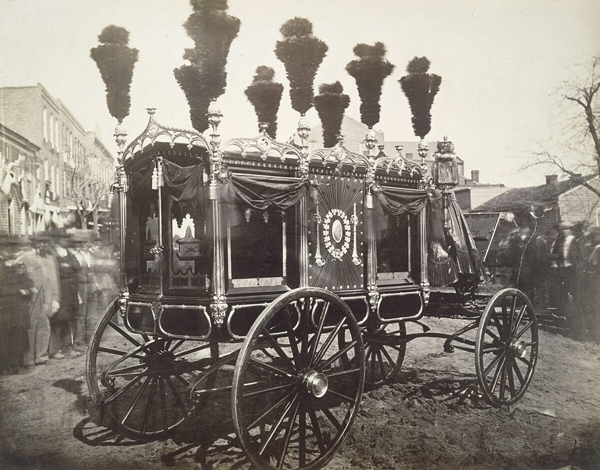 Photo of President Abraham Lincoln's hearse, Springfield.
