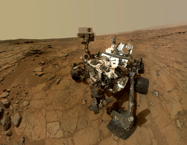A remarkable self-portrait of the Curiousity rover on Mars. (© NASA/JPL Mars Science Laboratory/Curiousity Project)